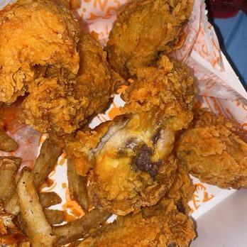 Popeyes Louisiana Kitchen - Bloody chicken wings - Chicken Wings Near Me - Lansing, Illinois Popeyes Louisiana Kitchen - Bloody chicken wings - Chicken Wings Near Me - Lansing, Illinois