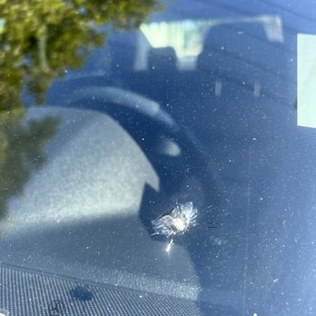 Guaranteed Windshield Repair - Cracked and ready to spread out... - Windshield Installation & Repair Near Me - Corona, California