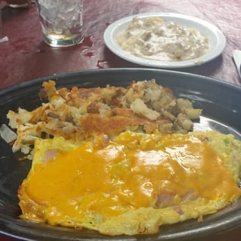 Molly's Souper - Denver Omelet - Breakfast & Brunch Near Me - Upland, California