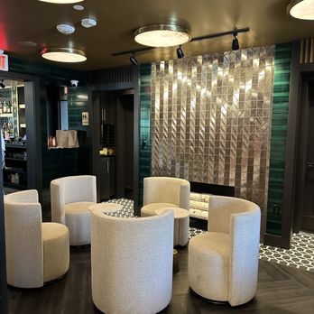 Salt & Vine - Wine Bars Near Me - Olney, Maryland