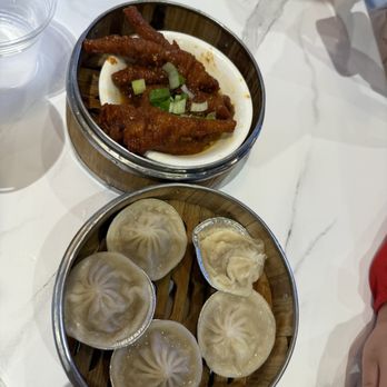 Bakery 1908 - Phoenix Claw and soup Shanghai Dumpling (5 Pcs) 5 - Bakeries Near Me - Orlando, Florida