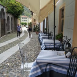 Casa Arizzoli - Die Bar von außen