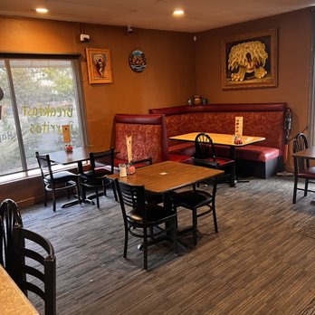 Los Alcatraces Mexican Restaurant - Mexican Near Me - Aurora, Colorado