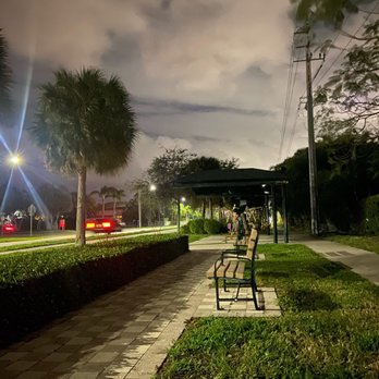 Linear Park - Parks Near Me - Dania Beach, Florida