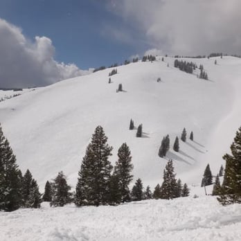 Vail Mountain Club - Powdery bowls in the backside - Country Clubs Near Me - Vail, Colorado