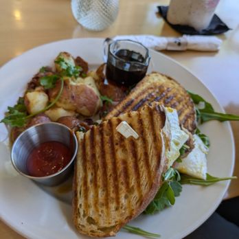 Madi - Breakfast & Brunch Near Me - San Diego, California Madi - Breakfast & Brunch Near Me - San Diego, California