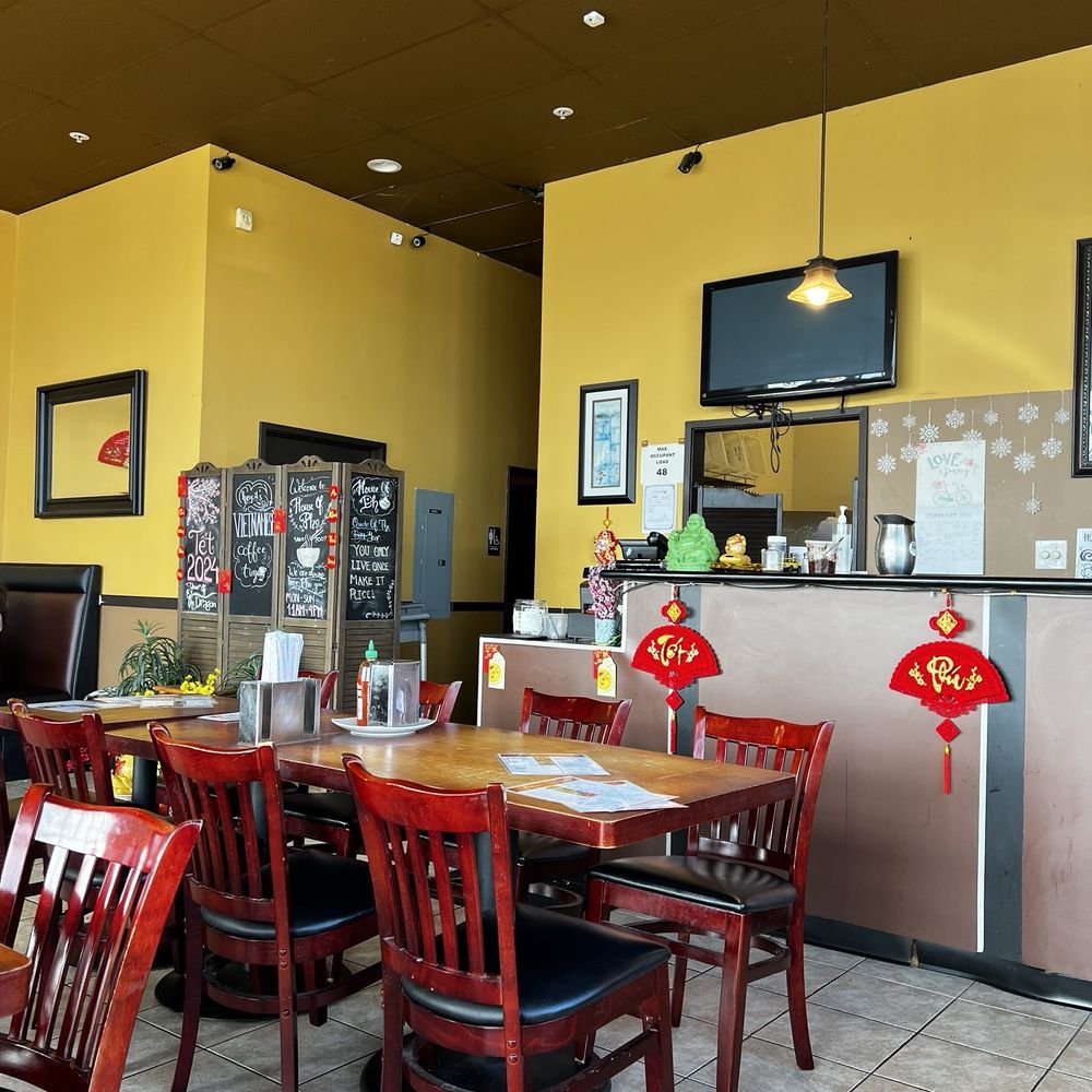 House of Pho - the interior of a restaurant - Vietnamese Near Me - Covington, Washington