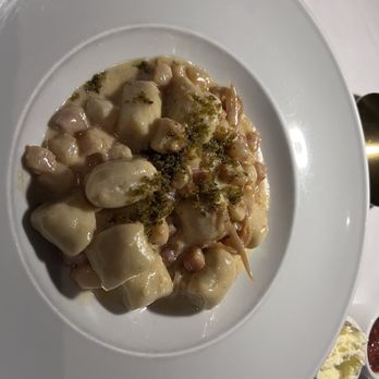Bistecca by Il Mulino - Gnocchi with Bay Scallops & Pork - Italian Near Me - Mount Pocono, Pennsylvania