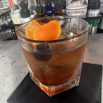 The Ice Plant - Old fashioned (bourbon, not rye) - Cocktail Bars Near Me - St. Augustine, Florida