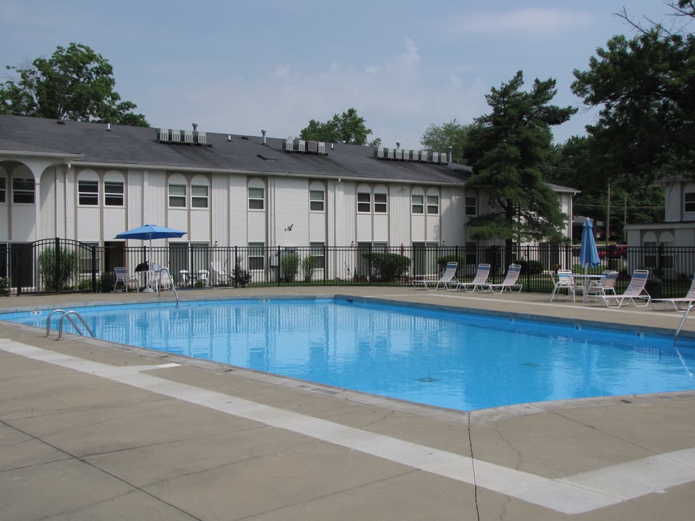 ROYAL ARMS APARTMENTS 12 Photos 1900 Bashford Manor Ln, Louisville