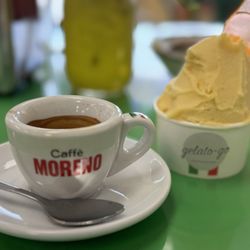 Gelato-go - Fort Myers - Espresso and mango gelato