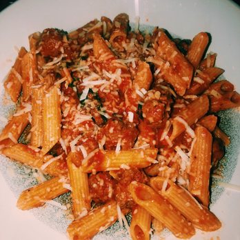 Battello - Gluten free pasta with meat sauce - Italian Near Me - Jersey City, New Jersey Battello - Gluten free pasta with meat sauce - Italian Near Me - Jersey City, New Jersey
