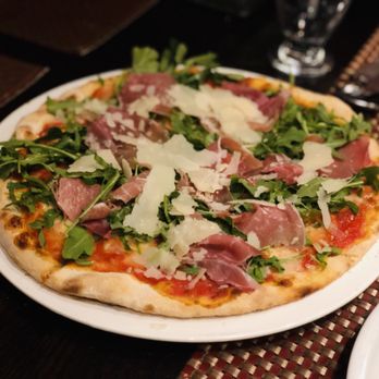 La Vecchia Ristorante - Bufala pizza - Italian Near Me - Toronto, Ontario La Vecchia Ristorante - Bufala pizza - Italian Near Me - Toronto, Ontario