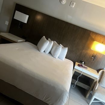 Hyatt Centric Key West Resort & Spa - Room 2110 - Hotels Near Me - Key West, Florida
