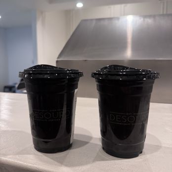 Desouro - Honey Gyokuro Green Milk Tea & Rising Buddha Oolong Blend Milk Tea - Bubble Tea Near Me - Irvine, California Desouro - Honey Gyokuro Green Milk Tea & Rising Buddha Oolong Blend Milk Tea - Bubble Tea Near Me - Irvine, California