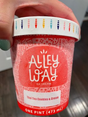 Alleyway Ice Cream by null