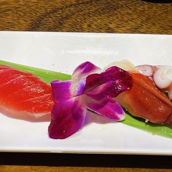 Hoshi Sushi - Sushi - Sushi Bars Near Me - Fullerton, California
