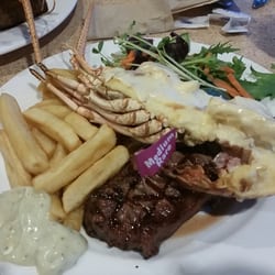 Gerroa Boat Fishermans Club - Surf and turf, steak topped with half a lobster mornay.