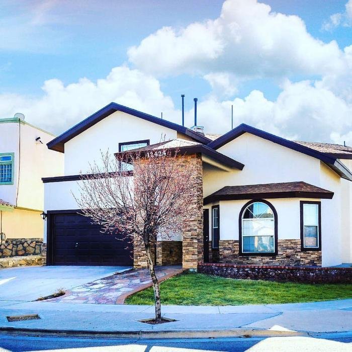 Slide of HG Contractors