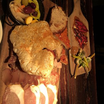 La Taberna - Spanish Near Me - Napa, California