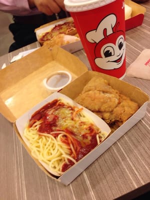 Jollibee (Lucky Plaza Level 6) by null