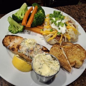 Silver Dollar Casino Seatac - Salmon, mashed potatoes - Casinos Near Me - Seatac, Washington Silver Dollar Casino Seatac - Salmon, mashed potatoes - Casinos Near Me - Seatac, Washington