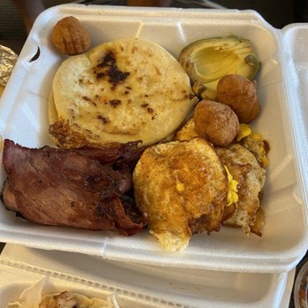 Tias Restaurant - Little bit of everything - Bakeries Near Me - Saint George, Utah Tias Restaurant - Little bit of everything - Bakeries Near Me - Saint George, Utah