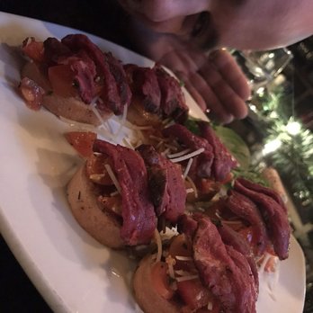 D'vine Wine Bar - Wine Bars Near Me - Houston, Texas