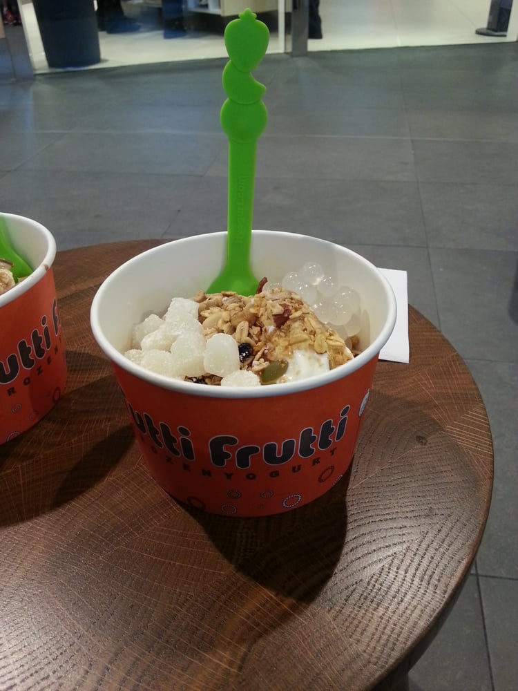 TUTTI FRUTTI FROZEN YOGHURT Robina Town Centre, Gold Coast Queensland