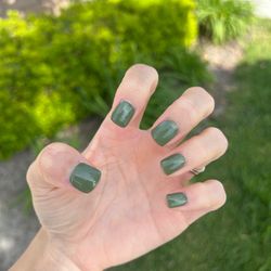 Fantasy Nail Salon - Jade green nail color