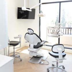 The Curve Dentistry