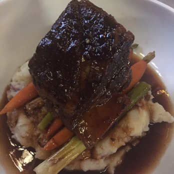 Limericks Tavern - Short Ribs - Irish Near Me - Alhambra, California Limericks Tavern - Short Ribs - Irish Near Me - Alhambra, California