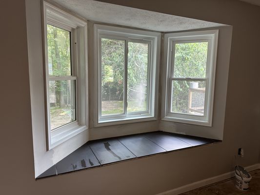 Ruiz Custom Builder Logo