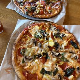 Build Your Own Pizza (11-inch)