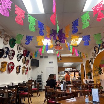 Mi Rinconcito Mexicano - Inside - Tacos Near Me - Miami, Florida Mi Rinconcito Mexicano - Inside - Tacos Near Me - Miami, Florida
