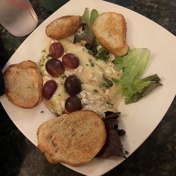 Rancho Santa Fe Bistro - Baked Brie - New American Near Me - Rancho Santa Fe, California Rancho Santa Fe Bistro - Baked Brie - New American Near Me - Rancho Santa Fe, California