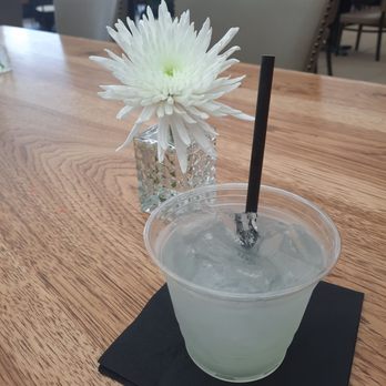 The Pearl Restaurant and Bar - Complimentary welcome cocktail - Seafood Near Me - Houston, Texas The Pearl Restaurant and Bar - Complimentary welcome cocktail - Seafood Near Me - Houston, Texas