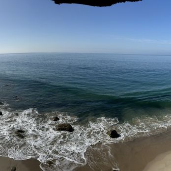 Malibu Beach Inn - Panorama view from balcony - Hotels Near Me - Malibu, California Malibu Beach Inn - Panorama view from balcony - Hotels Near Me - Malibu, California
