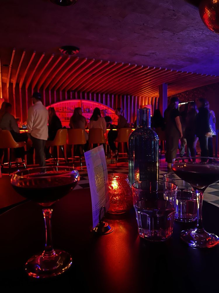 BLIND BARBER Updated November 2024 11 Reviews 606 8th Ave S