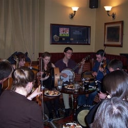 Blarney Castle Hotel - Traditional Irish Music every Tueday night