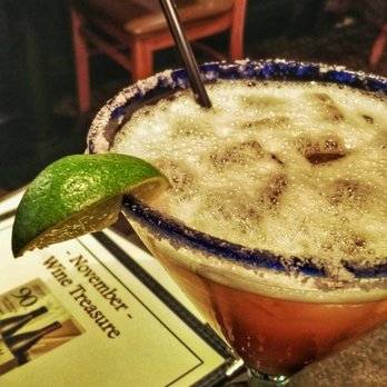 Grassfields Steak & Seafood - ultimate jumbo margarita - American Near Me - Andover, Massachusetts