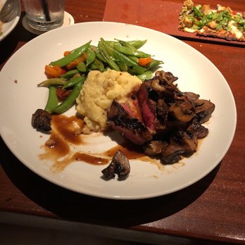 Seasons 52 - New American Near Me - Sarasota, Florida