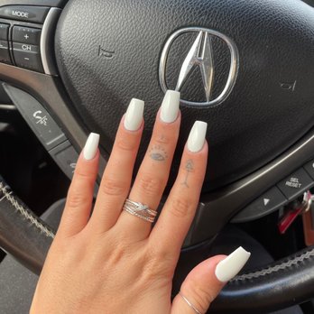Hannah SD Nails - Nail Technicians Near Me - San Diego, California