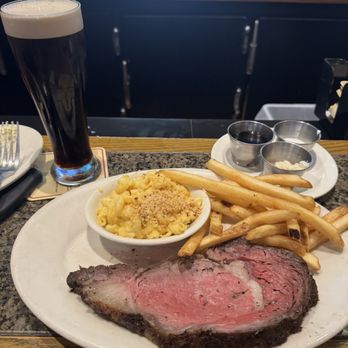 Black Angus Steakhouse - Prime Rib Mac and Cheese And fries w a Guinness - Steakhouses Near Me - Burbank, California Black Angus Steakhouse - Prime Rib Mac and Cheese And fries w a Guinness - Steakhouses Near Me - Burbank, California