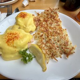 Eggs Benedict