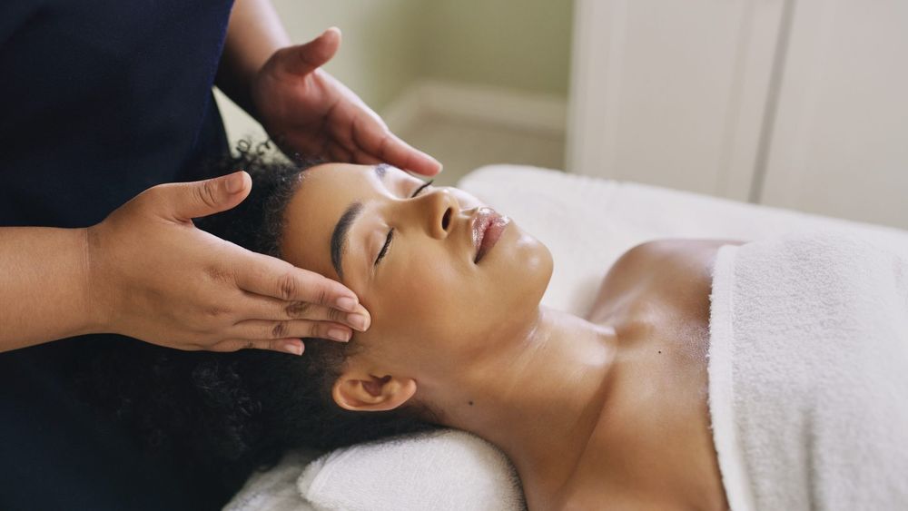Purple Blossom Spa Logo