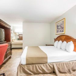 Rodeway Inn & Suites Fort Rucker