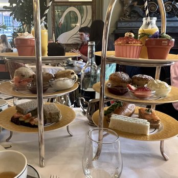 The Ivy Royal Windsor - high tea - Restaurants Near Me - Windsor The Ivy Royal Windsor - high tea - Restaurants Near Me - Windsor