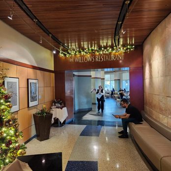 Willows Restaurant - Willows - American Near Me - Scottsdale, Arizona