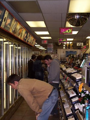 Andersonville Wine & Spirits by null
